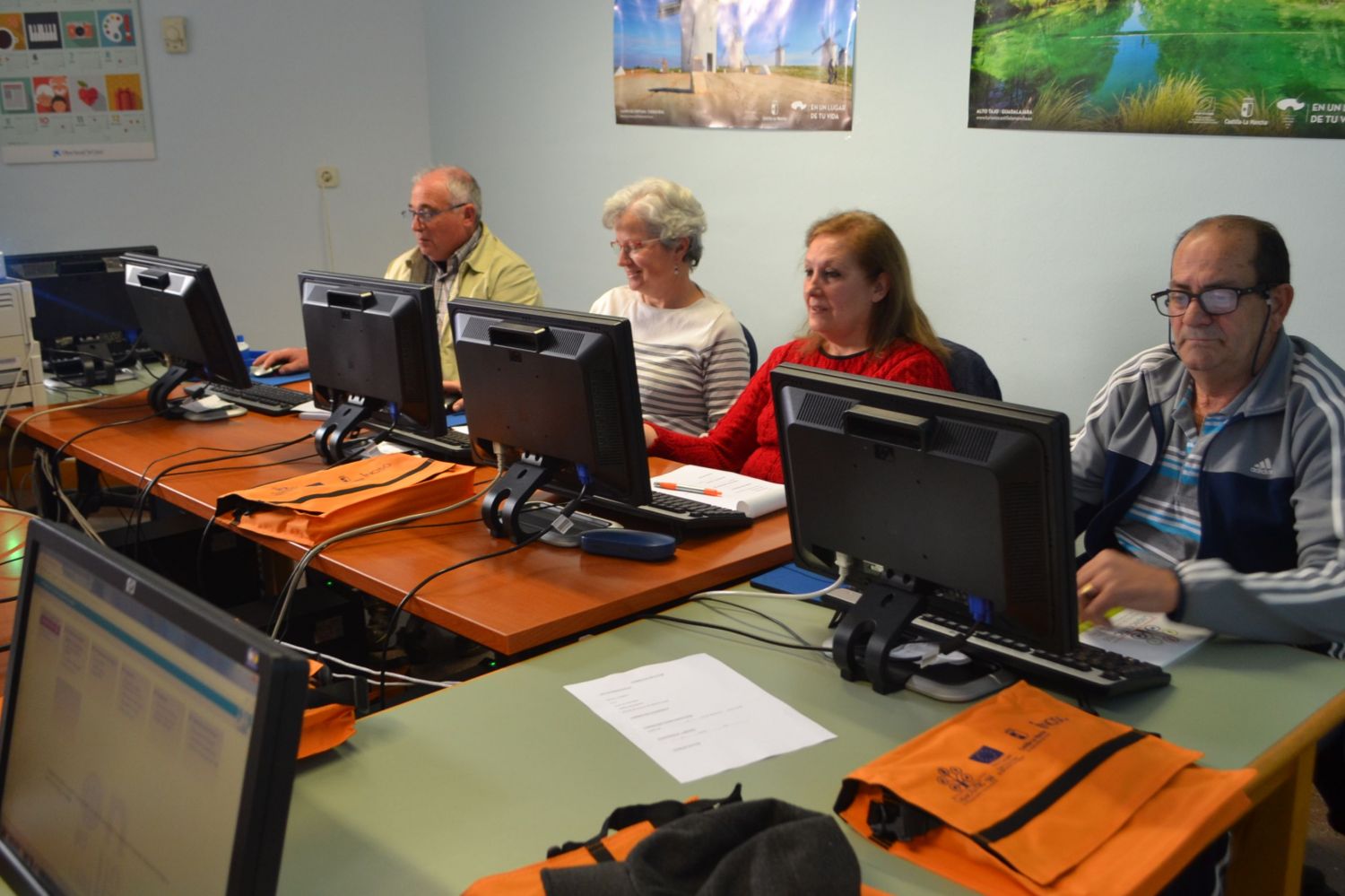 Alumnos del curso de CapacitaTIC+55 celebrado en Albacete.